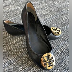 Black and Gold Leather Tory Burch Ballet Flats Size 6.5